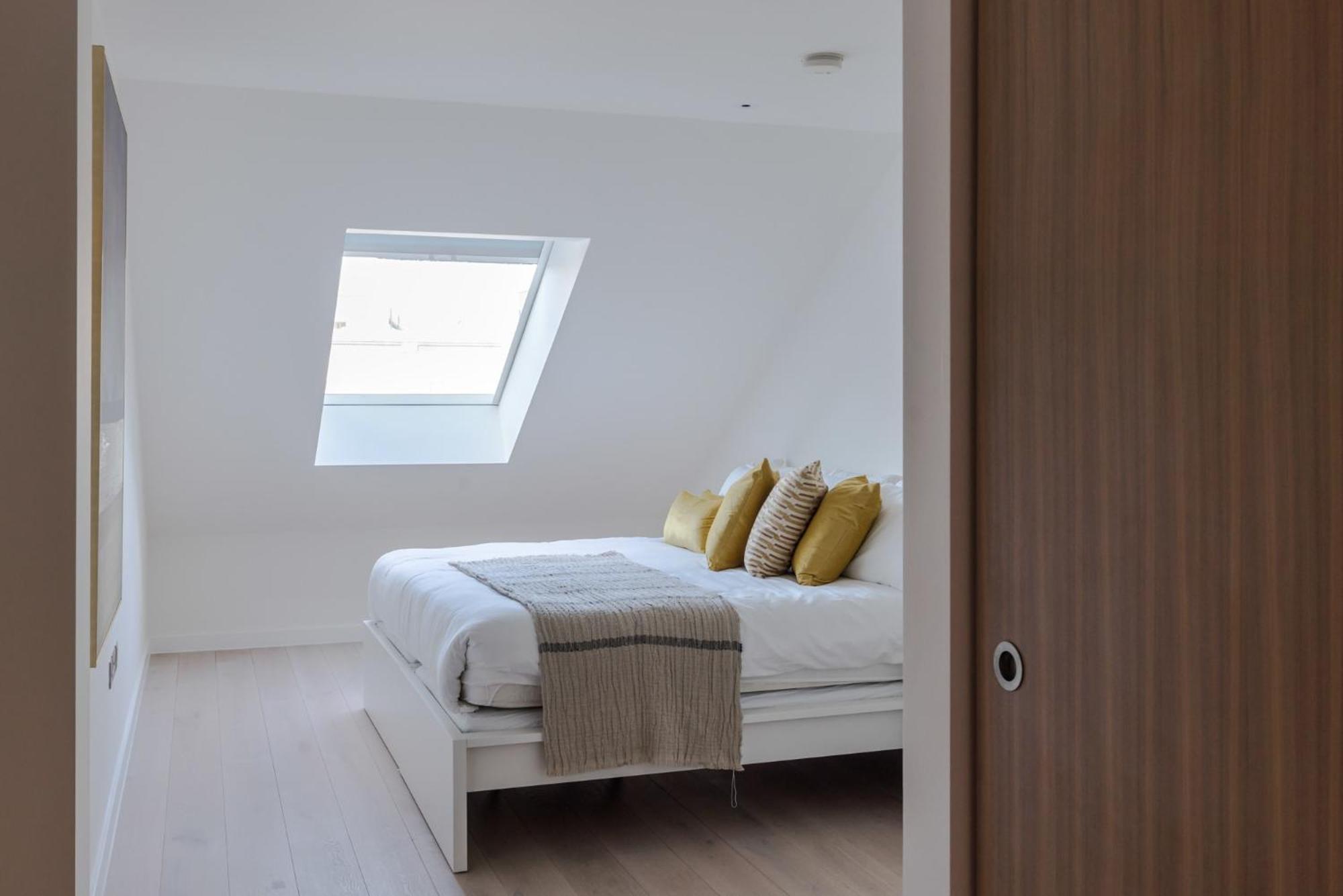 Zen Sanctuary - Soho - By Frankie Says Appartement Londen Buitenkant foto