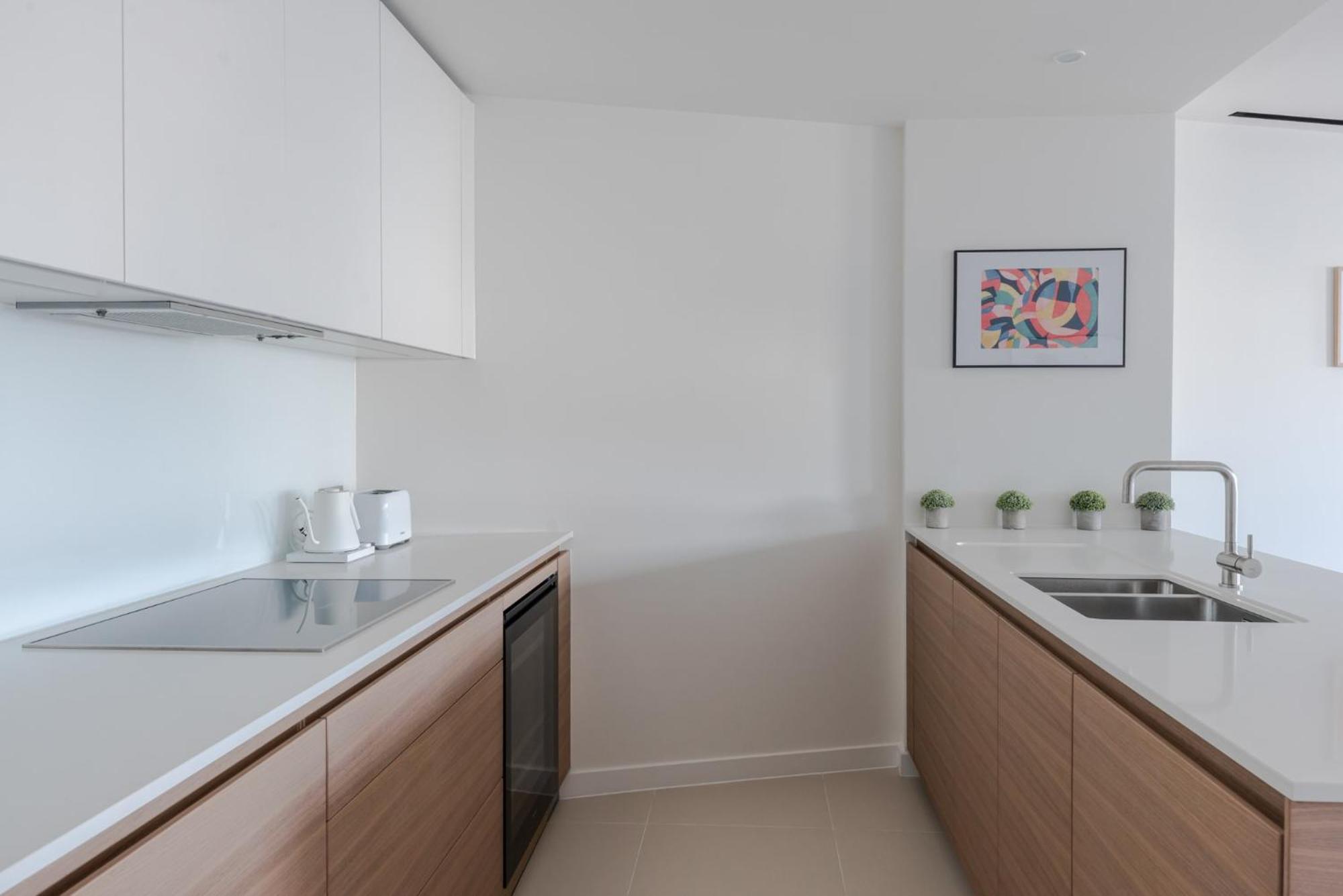 Zen Sanctuary - Soho - By Frankie Says Appartement Londen Buitenkant foto